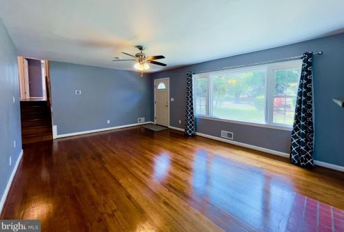 7039 Calamo St, Springfield VA  22150-3508 exterior