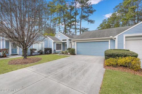 89 Padgett Dr, Bluffton, SC 29909-4502