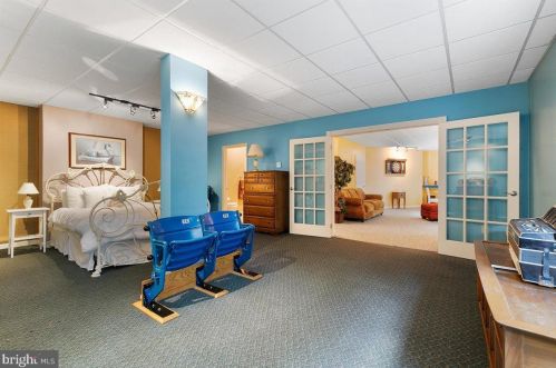 104 Cliff Ave, Lancaster PA  17602-4700 exterior