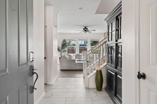 1441 Caracara Cir, El Cajon, CA 92019-2552
