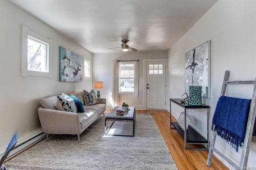 2202 Marion St, Denver CO  80205-5247 exterior