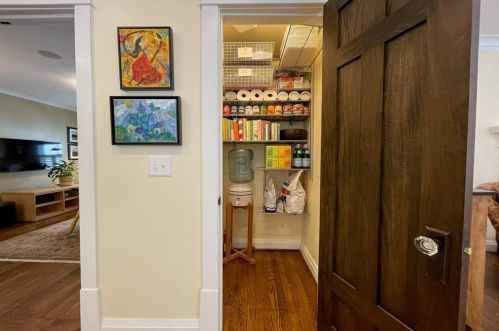 854 Highland Ter, Atlanta GA  30306-3412 exterior