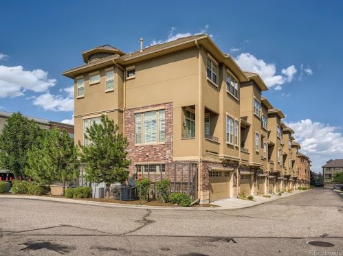 10114 Inverness Main St, Englewood CO  80112-5804 exterior