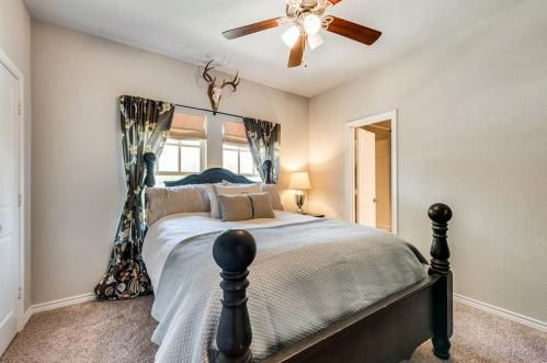 5037 Byers Ave, Fort Worth TX  76107-4129 exterior