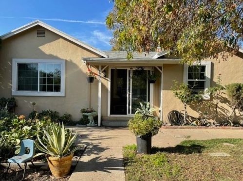 925 Wellswood Ave, Lodi, CA 95240-5311