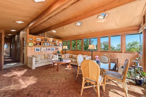 12 Indian Rd, San Rafael, CA 94903-3829