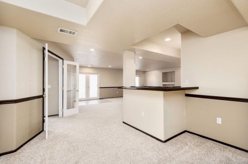 8136 Algonquian Cir, Aurora CO 80016-7018 exterior