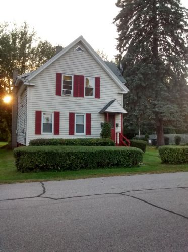 31 Dartmouth St, Keene, NH 03431-4105