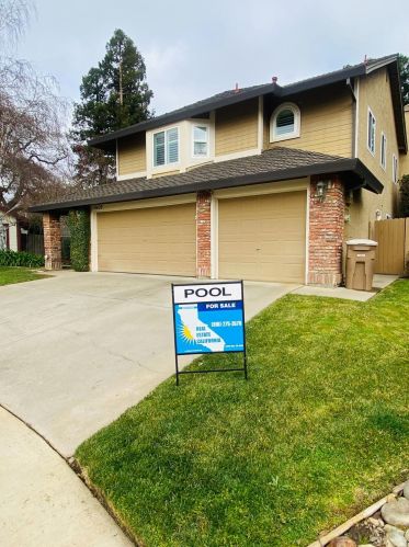 9405 Benmore Ct, Elk Grove, CA 95758-4346