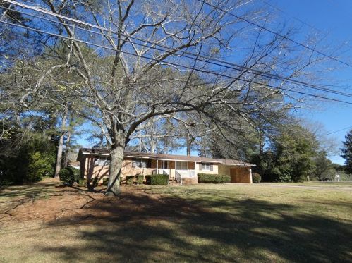 113 Sheraton Dr, Washington, GA 30673-2226