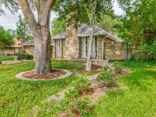13103 Fall Manor Dr, Dallas, TX 75243-2427