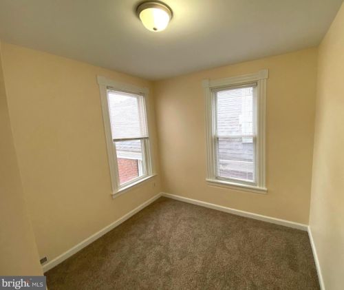 30 Oak St, Cumberland MD  21502-3958 exterior