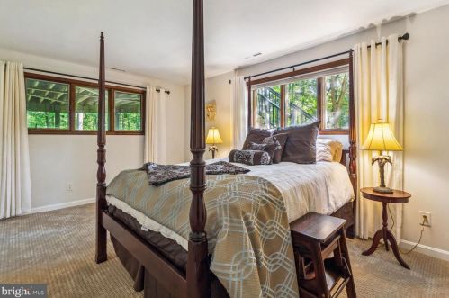 7015 Pindell School Rd, Fulton MD  20759-9715 exterior