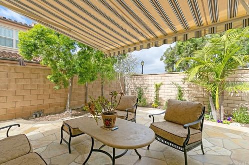 121 Blaze, Irvine CA  92618-1507 exterior