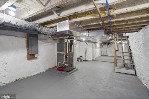 547 Marion St, Lancaster PA  17602-3117 exterior