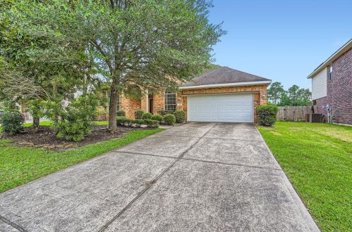 34 April Mist Cir, Conroe, TX 77385-3676