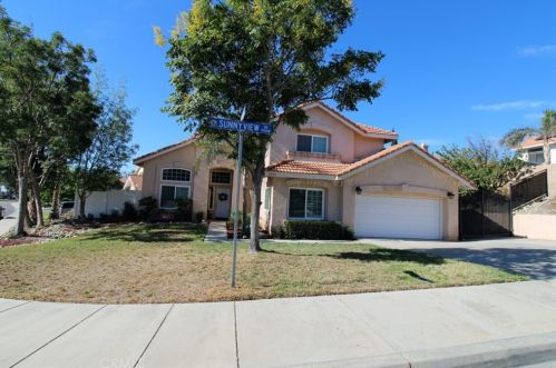 1933 Sunnyview Dr, Rialto, CA 92377-4893
