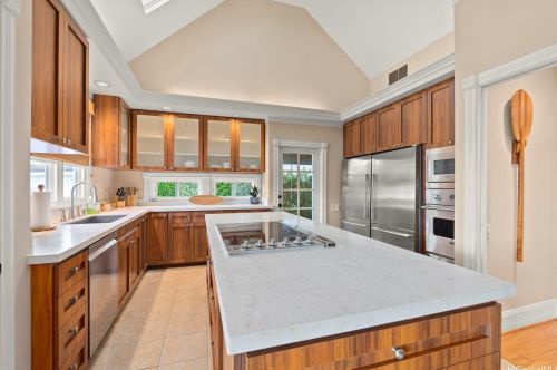 4579 Aukai Ave, Honolulu HI  96816-5205 exterior