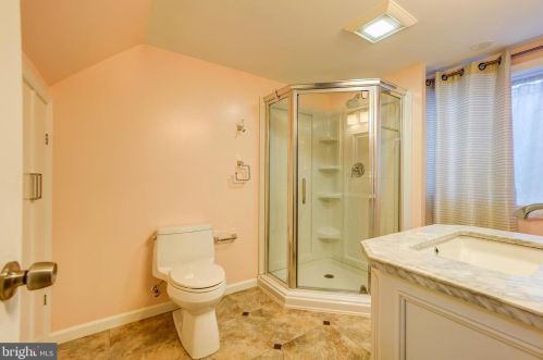 7401 16 Ave, Silver Spring MD 20912-7041 exterior