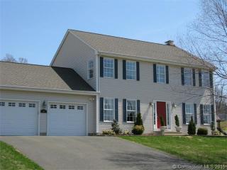 193 Circlewood Dr, Kensington, CT 06037-3323