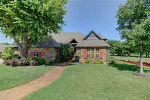3317 Heritage Green Trl, Edmond, OK 73003-2155