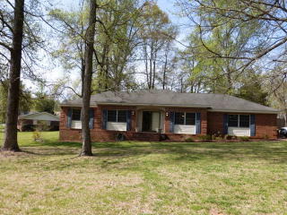304 Hill Rd, Greenwood, SC 29646-8522