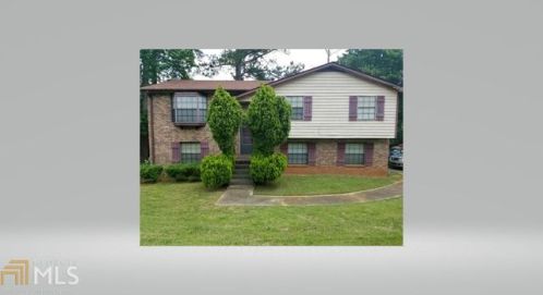 6960 Babbling Brk Dr, Rex GA  30273-2432 exterior