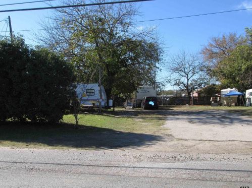 309 Main St, Oak Grove, TX 75783-2241