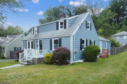 12 Milton Pl, Morristown, NJ 07960-3726