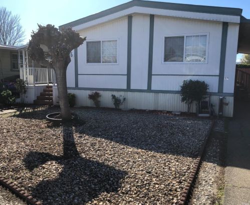 135 Del Luz Dr, Vacaville, CA 95687-9480