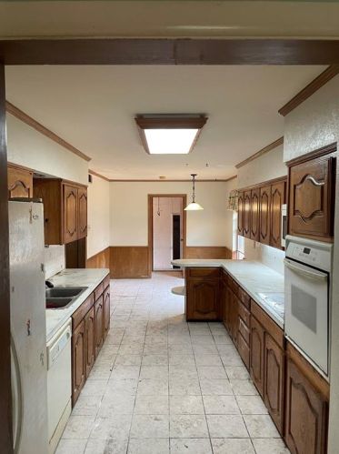 1225 Patricia Ln, Garland TX 75042-8043 exterior