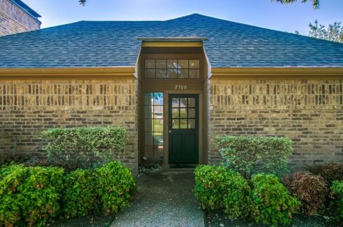 2300 Promontory Pt, Plano TX  75075-3574 exterior