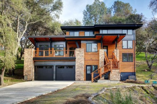 392 Guadalupe Dr, Folsom, CA