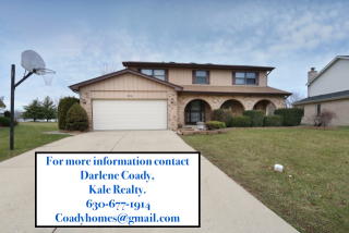 904 Rebecca Ct, Schaumburg, IL 60193-3790
