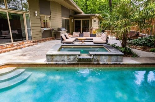 2625 Flemington Rd, Atlanta GA  30345-3507 exterior
