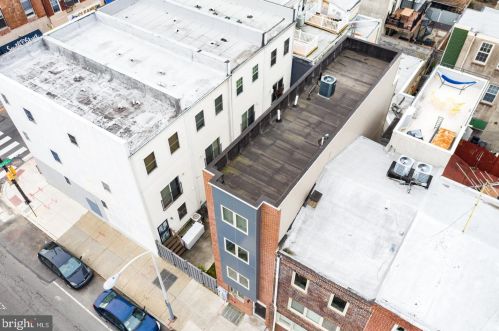 528 13th St, Philadelphia PA  19147-1134 exterior