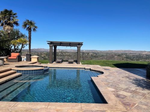 24261 Park Granada, Calabasas, CA 91302-2530