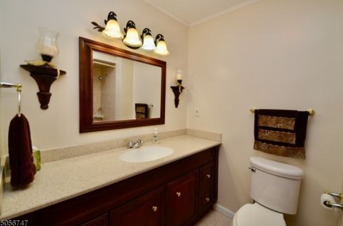 7 Sunnyhill Rd, Dover NJ  07801-3715 exterior
