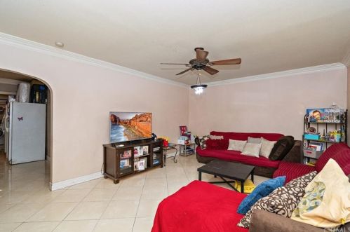 4389 Avon St, Riverside CA  92509-3108 exterior