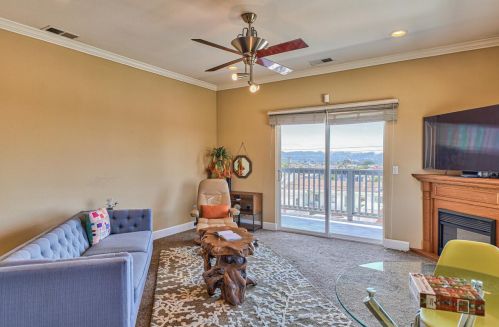 1312 Flores St, Seaside CA exterior