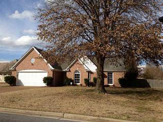 8472 Cairn Creek Cv, Cordova, TN 38018-6440
