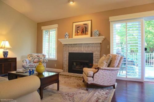 582 Morgan Ranch Dr, Grass Valley, CA 95945-9702