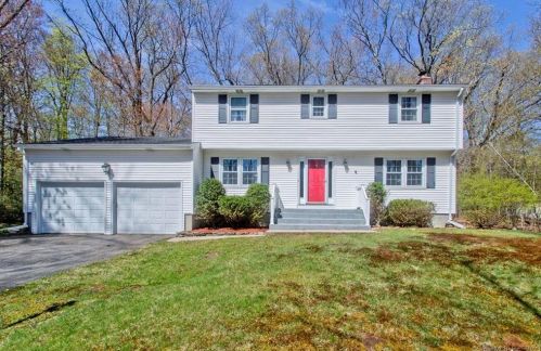 975 Main St, Somers, CT 06071-2164