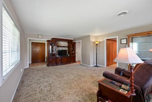 1432 Marshall St, Turlock CA 95380-4133 exterior