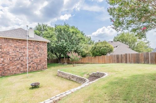8509 Lake Country Dr, Fort Worth TX  76179-3130 exterior