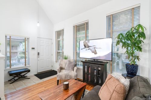 1641 Washington St, Denver, CO 80203-1452