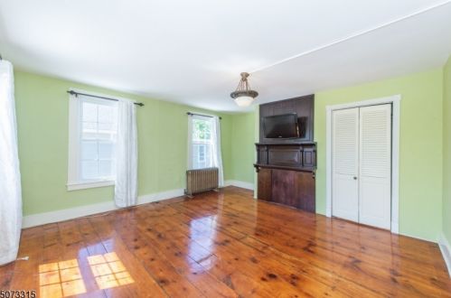 121 High St, Hackettstown NJ  07840-1905 exterior