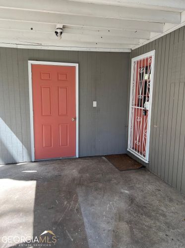 324 Fairburn Ave, Atlanta GA  30331 exterior