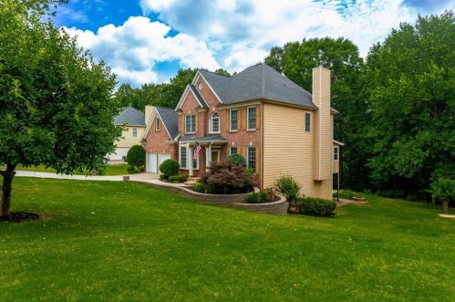 3810 Annandale Ln, Suwanee, GA 30024-2175