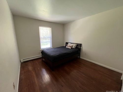 15 Madison St, Norwalk CT  06854-2941 exterior
